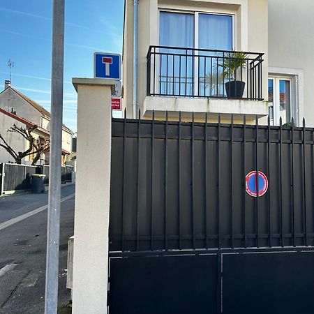 Maison Studio Duplex Mont Valerien Нантерр Екстер'єр фото